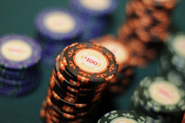 Кабмин официально легализовал покер в Украине