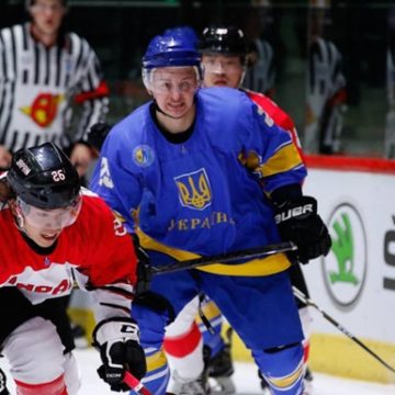 Украина уступила Польше во втором матче ЧМ по хоккею
