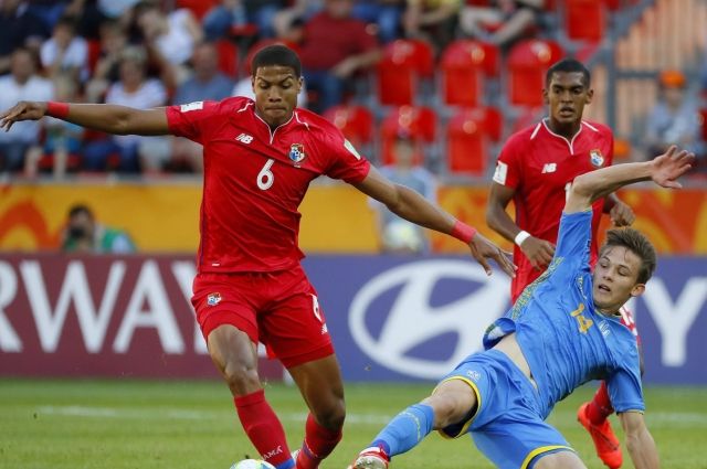 Украина (U-20) громит Панаму и впервые выходит в 1/4 чемпионата мира