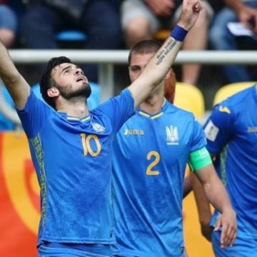 Украина в финале ЧМ: видео сумасшедших эмоций игроков в раздевалке