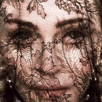 Мадонна представила клип на песню Dark Ballet
